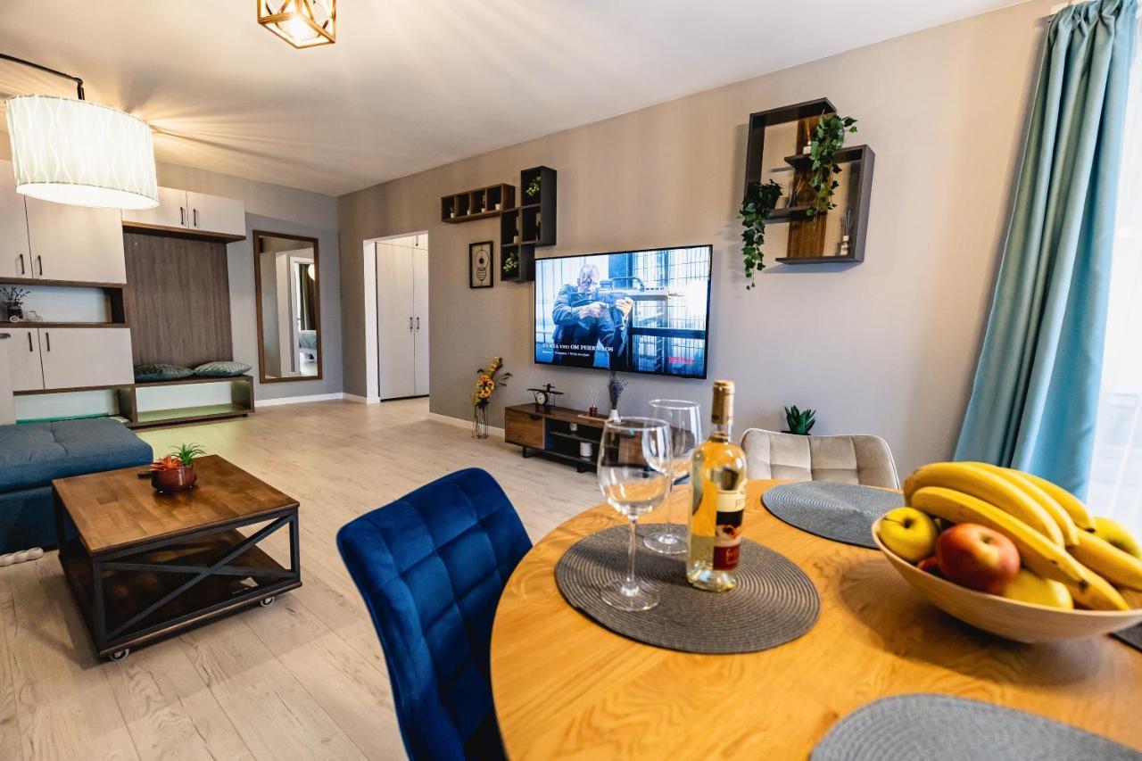 Alice Apartment Sibiu Bagian luar foto